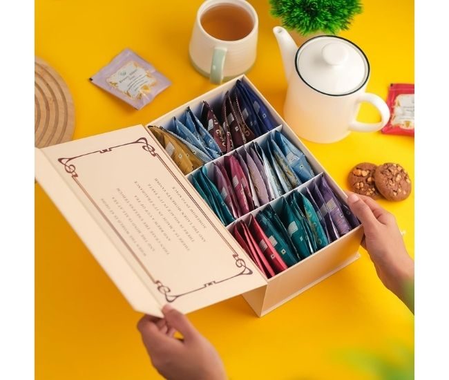 Book Of Tea Gift Set Assorted Tea Bags 12 Blends