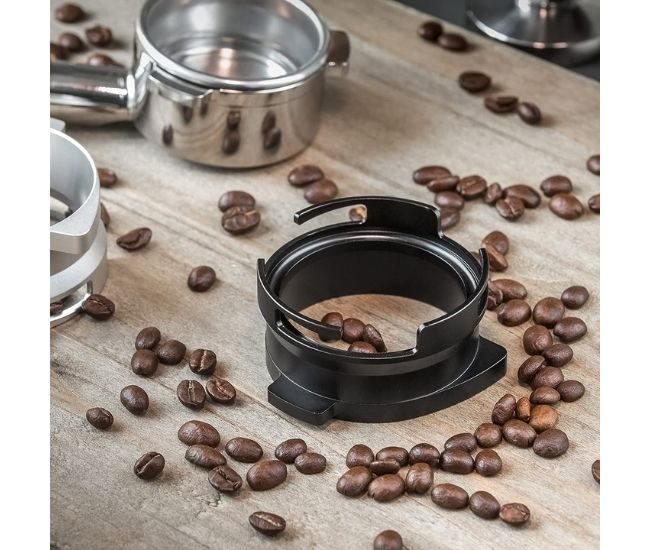 Mess-Free Espresso Dosing Ring
