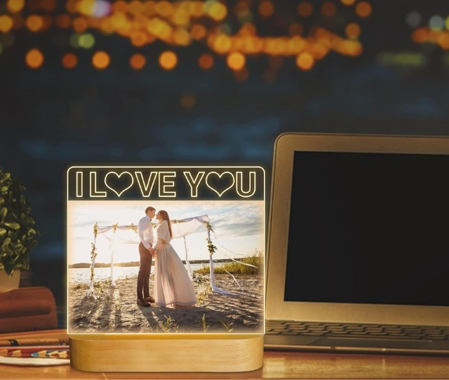 Light Up Love Photo Frame