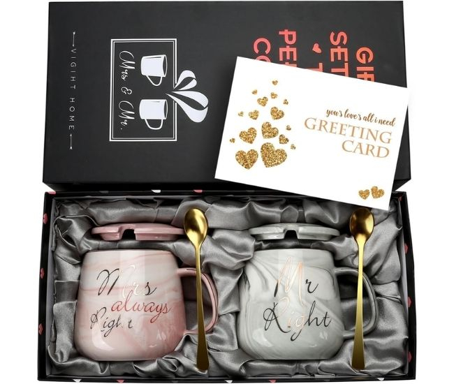 Mr Mrs Right Mug Gift Set