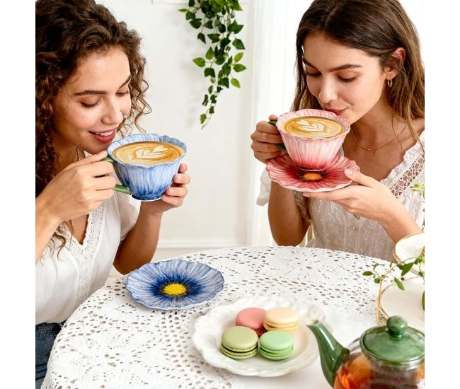 Poppy Tea Cup Set