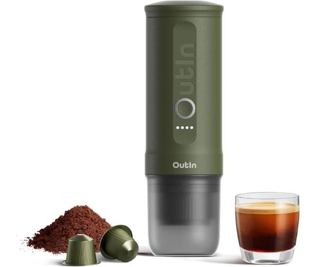 Compact self-heating portable espresso maker with a built-in water reservoir and cup