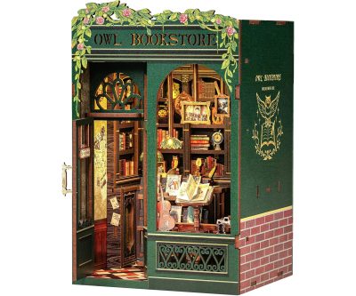 Owl Bookstore Book Nook Kit